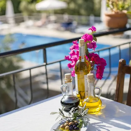 Bed and Breakfast Flower Πάταρα