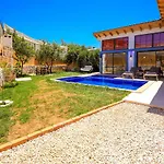 Bed & Breakfast Flower Patara