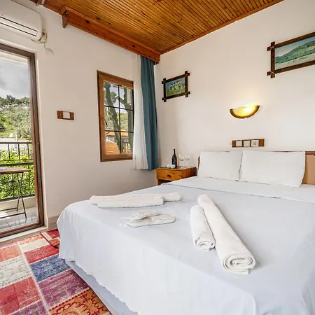 Flower Bed & Breakfast