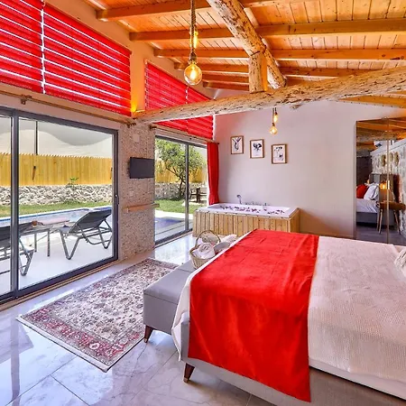 Flower לינה וארוחת בוקר פטארה